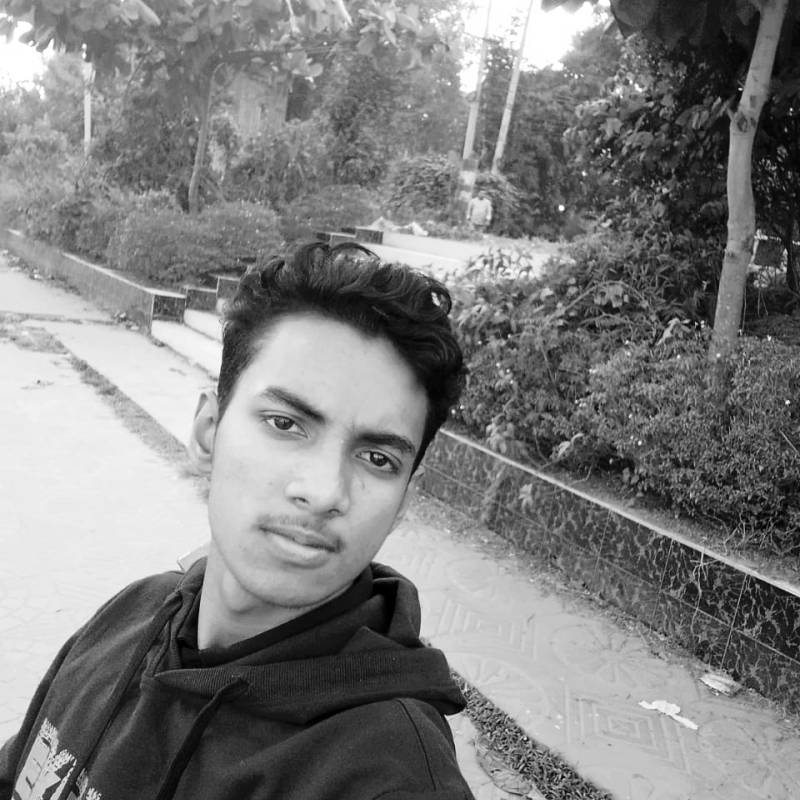 Md Polash, 19, Xingyi