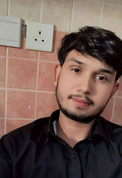 ISMAIL, 24, Eyl