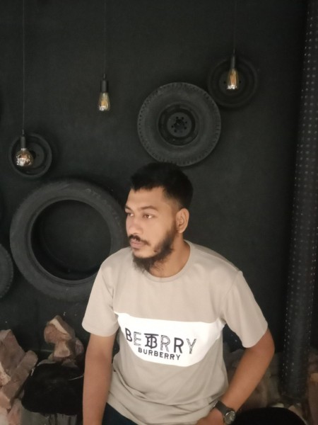 Md.Ramzan, 22, Dinga