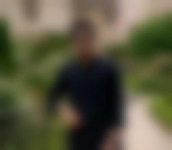 Alif Khan, 22, Tabet