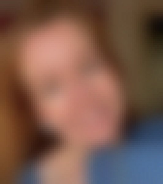 Tiara, 43, Purattr
