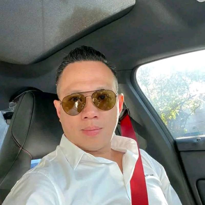Doctor Alex thanh long, 36, Nazran