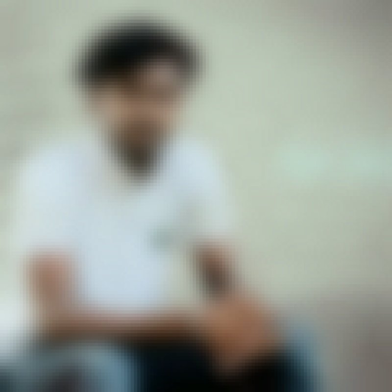 Akash, 25, Zambrano