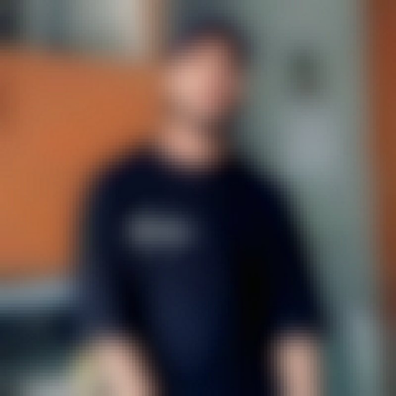 Jamil, 32, Japan