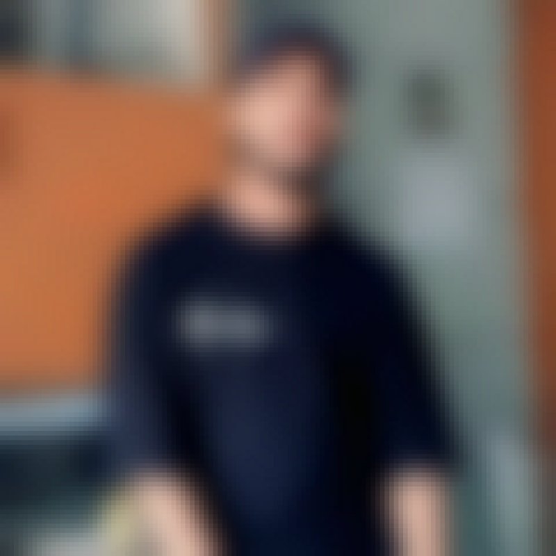 Jamil, 32, Al Qamishli