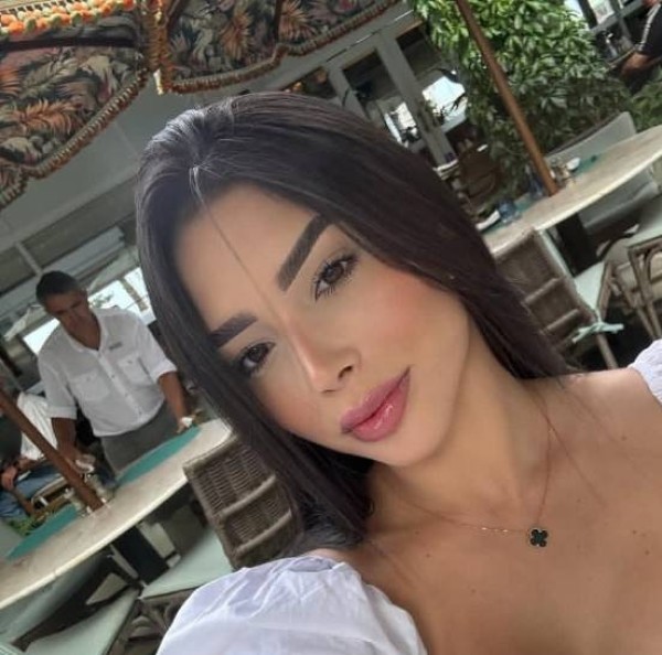 Mia Lavender, 33, Cambridge