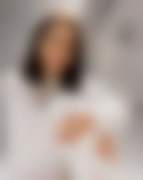 Vale, 48, Dastgerd