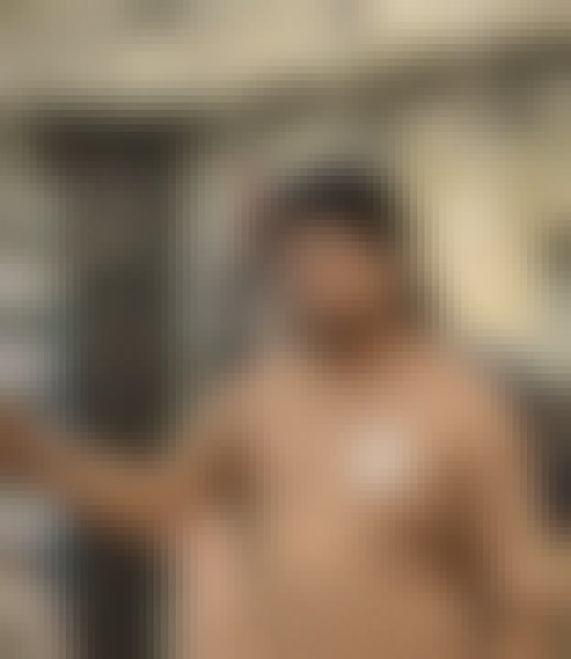 Sanvi, 26, Girona
