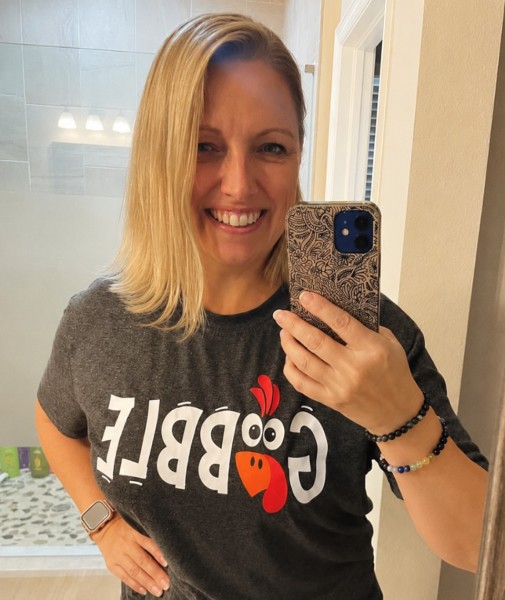 Britt, 46, Amparafaravola
