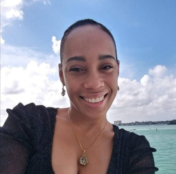 Bless Morrison, 39, Marghita