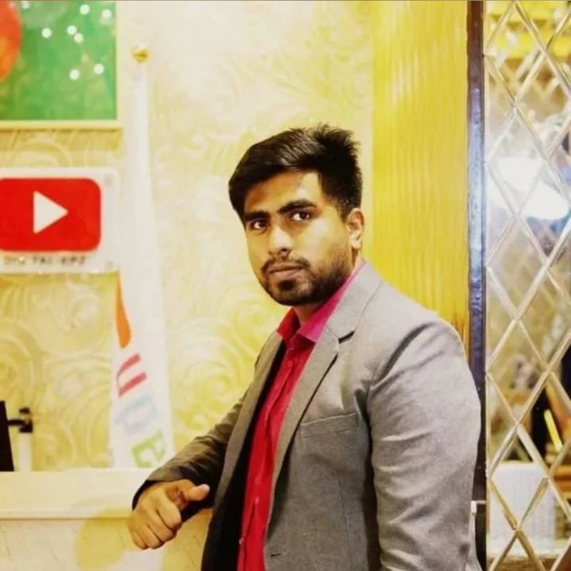 SAJU, 30, Mount Sinai