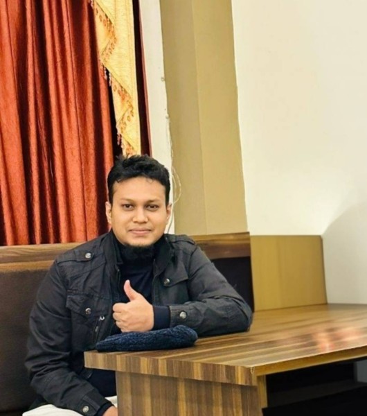 Ashfaque, 30, Alegra