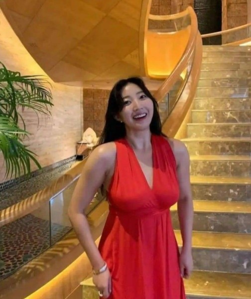 Fang, 30