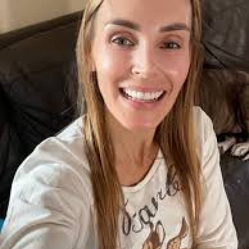 Rosalinda, 75, Ovreux