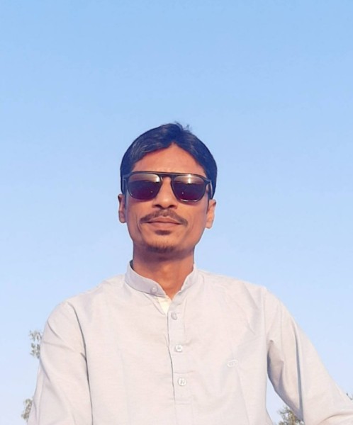 Nayem, 41, South Abington