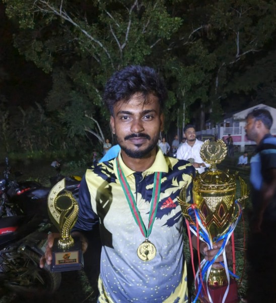 Sp saddam, 29, Simijaca