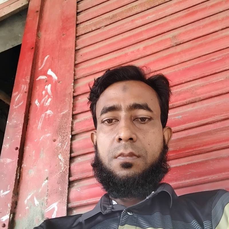 Monir, 37