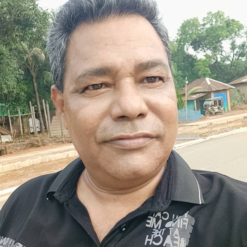Toton, 54, Kayes