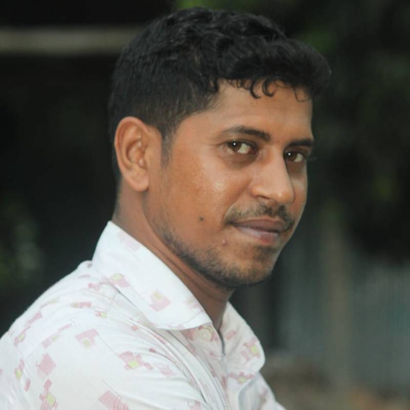 Hakimullah, 33, La Misin