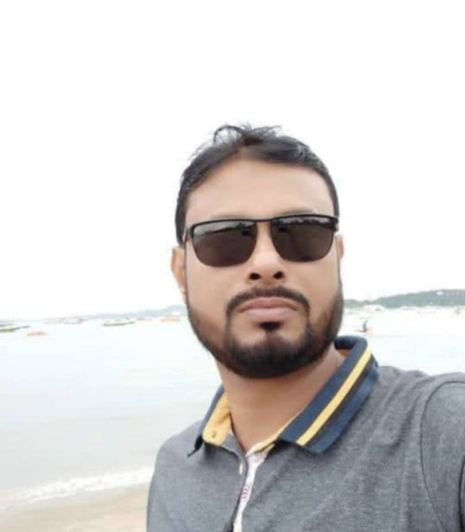 Kamruzzaman, 46, La Mornaghia