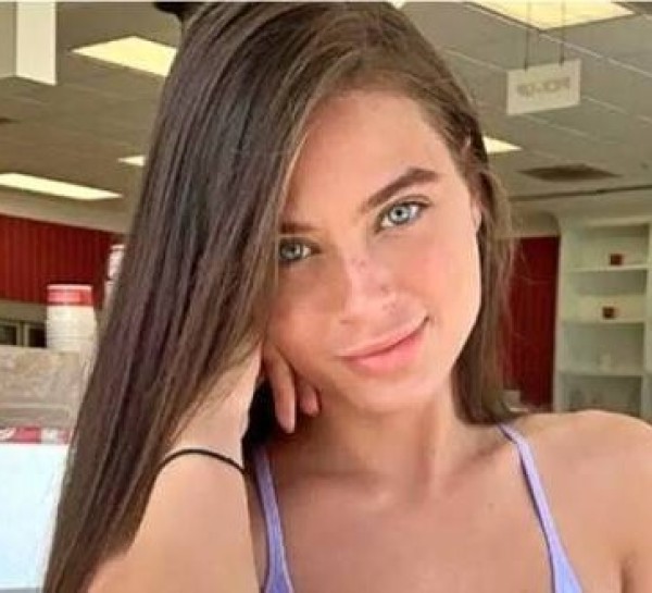 Lana, 26, Poranki