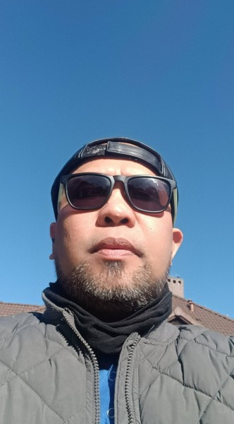 Ronald, 40, Hempstead