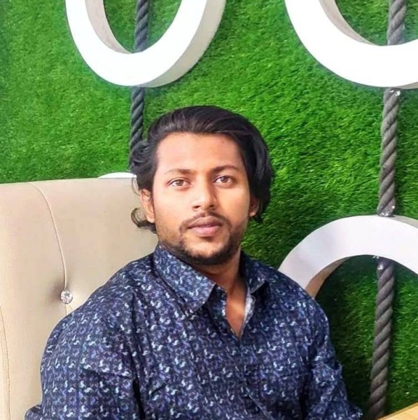 Arfin Rahat, 27, Targuist