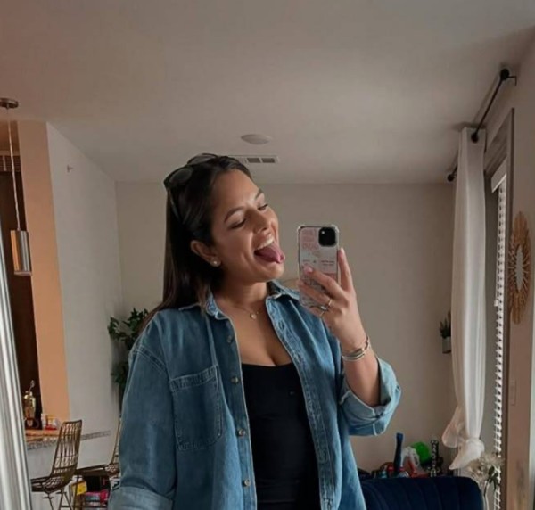 Sandra, 31, Kenya