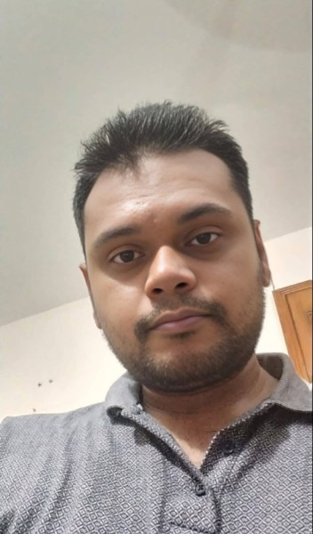 Arshad Hossain, 35, Baharampur