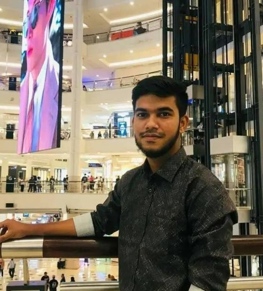 Md Rana, 28, Quedlinburg