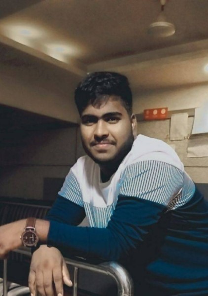 Mr Alex, 22, Marahm