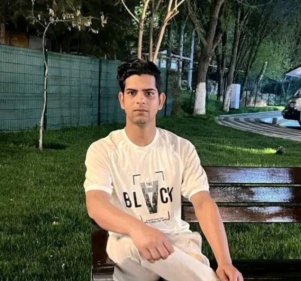 MD ONIK, 35, Montlhry