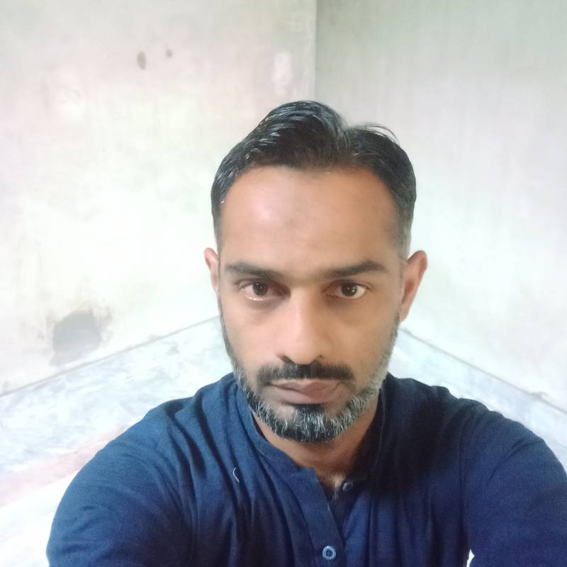 tahir, 38, New Delhi