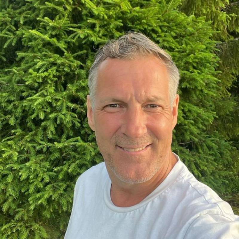 Alex, 58, Bhachau
