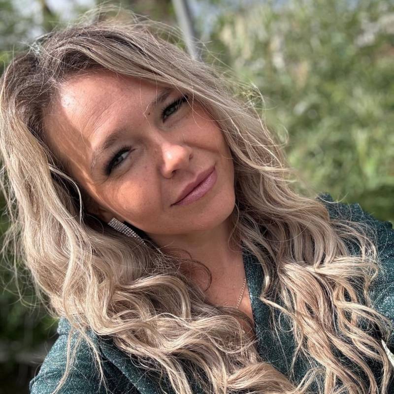Emma, 40, Jawkatia