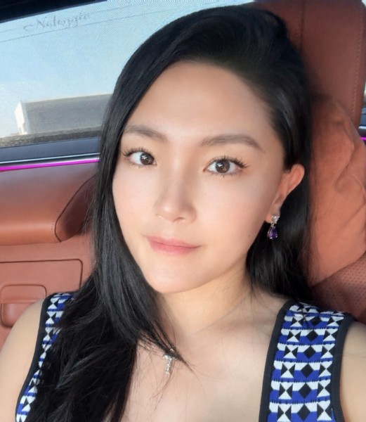 jiaqi, 39, Bougara