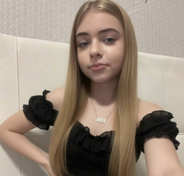 Sonia, 19, Bugugoucun