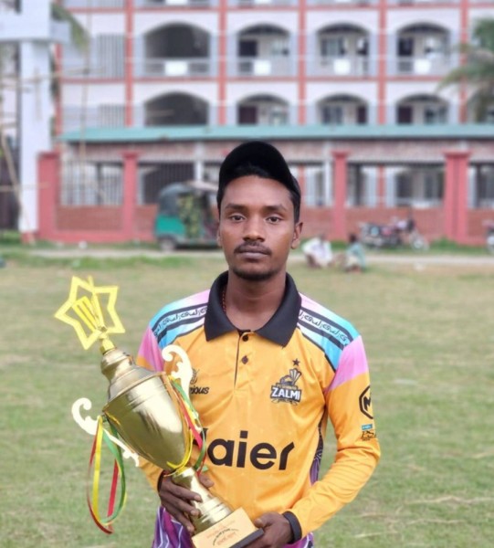 Shiba, 25, Chuquisaca