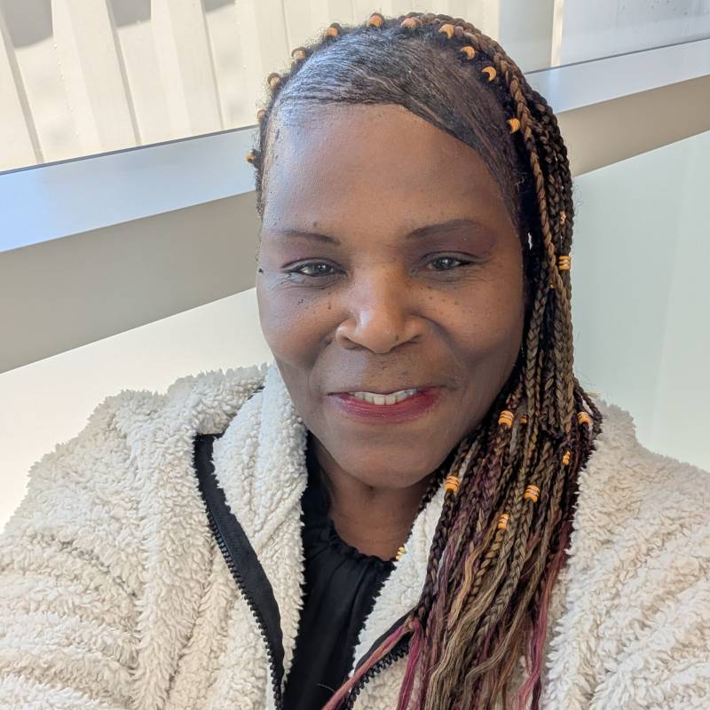Carolyn, 65, Amambay