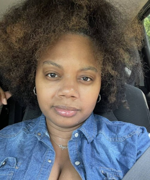 Crystal, 40, Vohindava