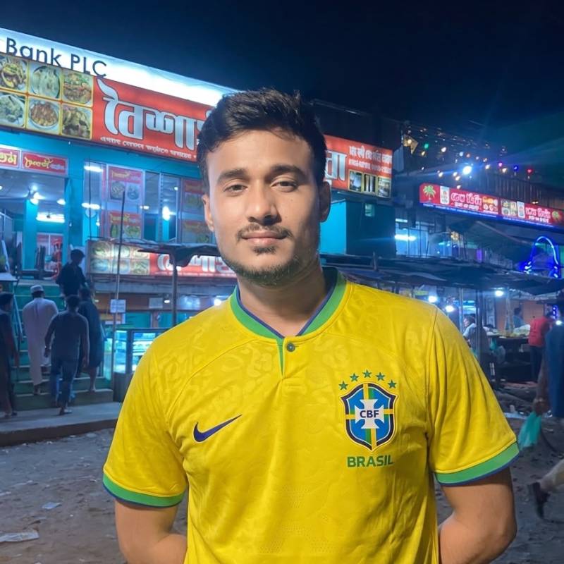 MD Nazir, 26, Stakhanov