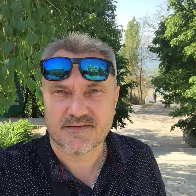 Wisdom Benson, 67, Hima