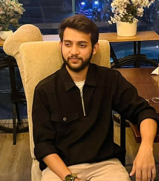 Tasin emon, 28, Saintzotique