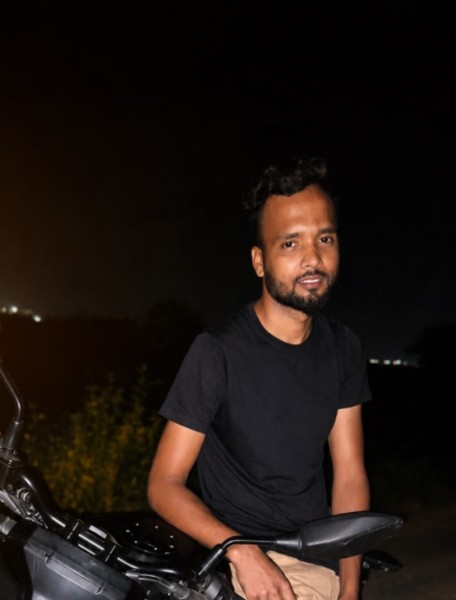 Sk emon, 26, Inver Grove Heights
