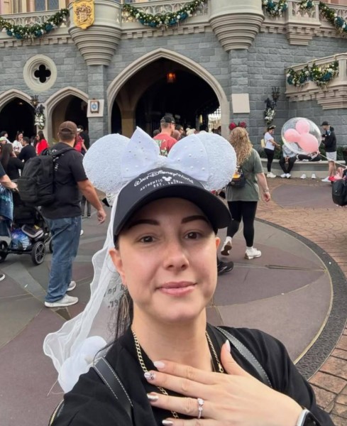 Valarie, 37, Yaan