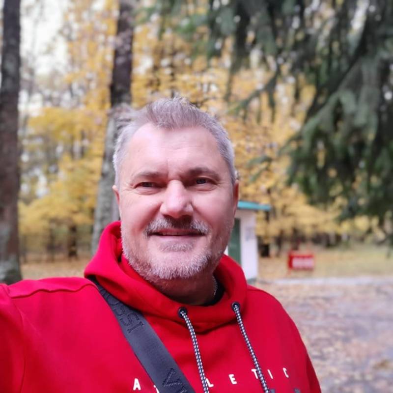 WIS BEN, 57, Hebron