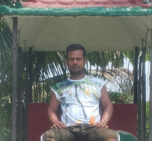 MD maidul, 36, Piney Green