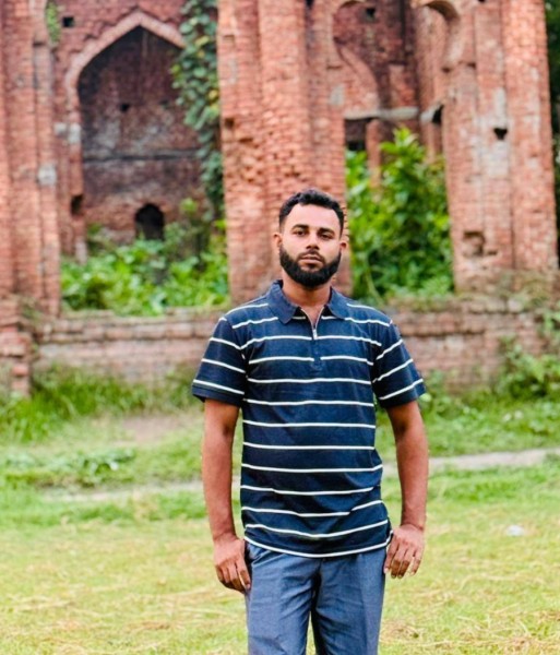 Habib Munshi, 26, Tobias Fornier