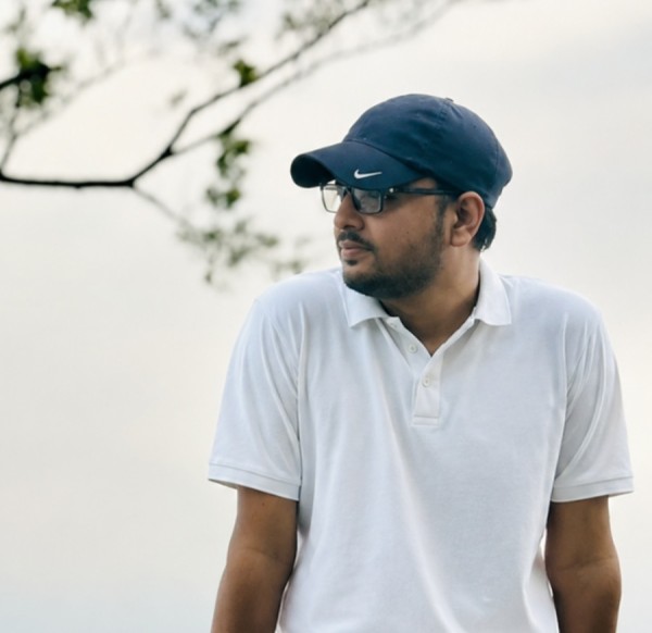 Parvas, 33, Sauzal