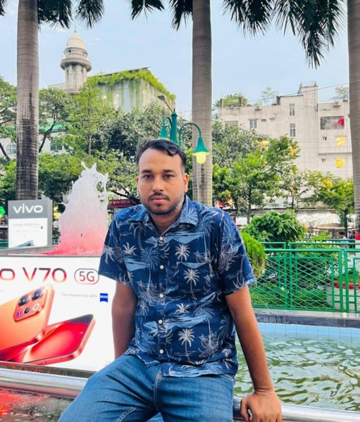 Sk Mahmud, 38, Nagla